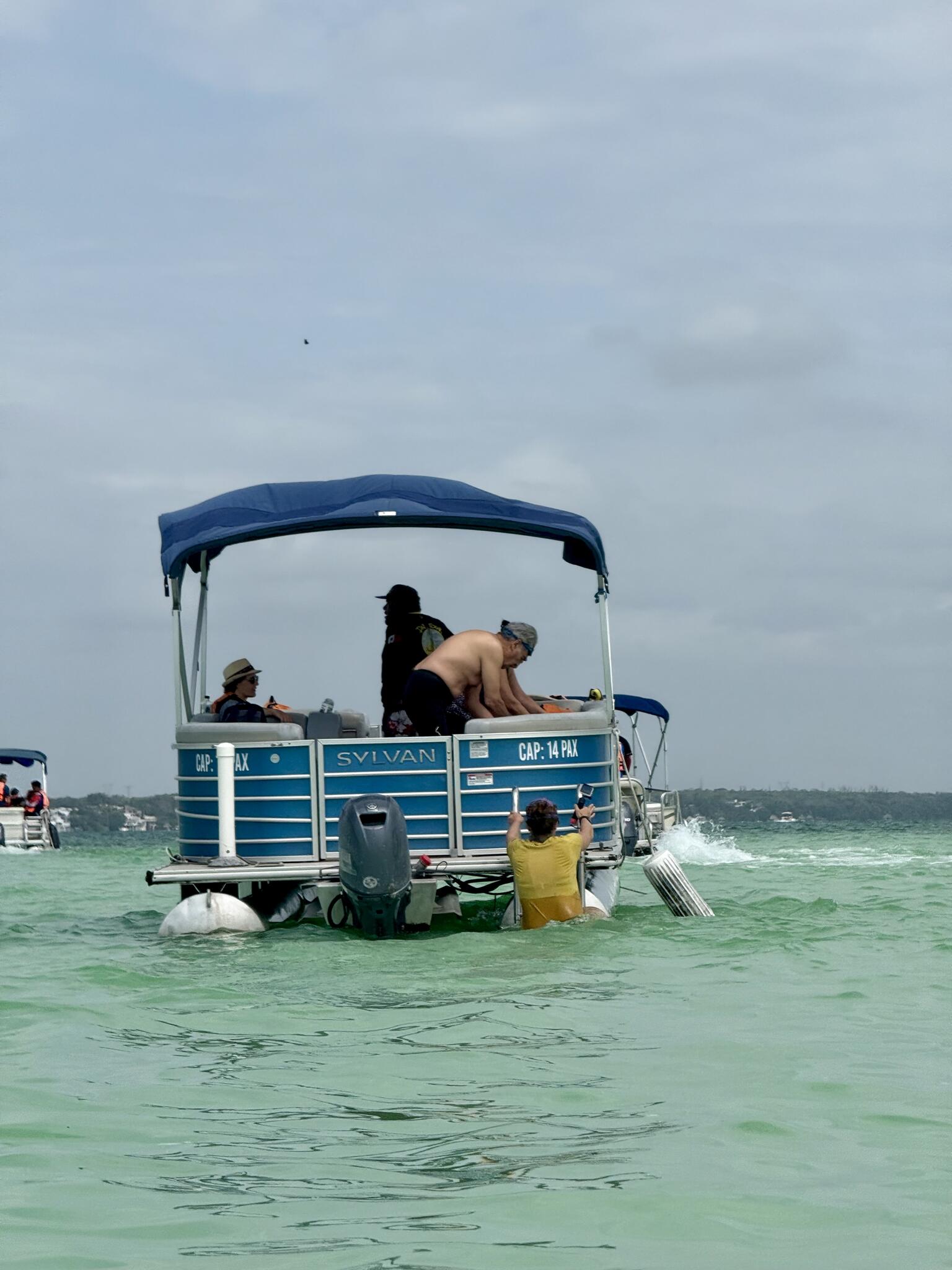 Canal des Pirates et Île aux Oiseaux